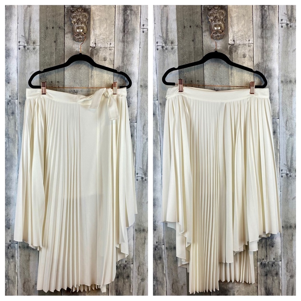 Maje The Jaxy Asymmetrical Pleated Midi Skirt in White Size 36/Medium. - Picture 8 of 10